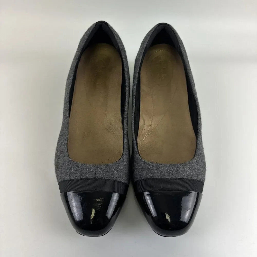 Clarks Artisan Keesha Rosa Pump Gray Fabric Black Patent Leather Toe Women 9.5EW